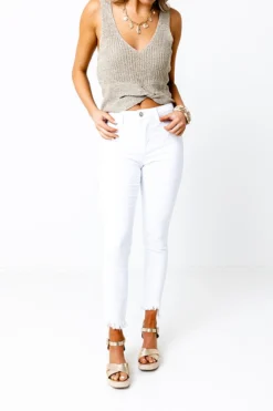 The Sloane High Waist Skinny In White 13 The Sloane High Waist Skinny In White -Jacket and Coats Shop 1806203401000 2023032708252100 1c9e9ff3the sloane high waist skinny in white