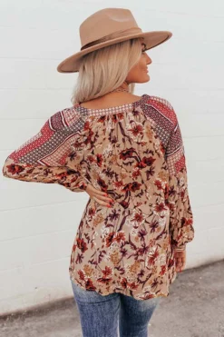 Sugar On Top Floral Shift Top In Beige -Jacket and Coats Shop 1910215057000 2022110710534300 c168a292sugar on top floral shift top in beige