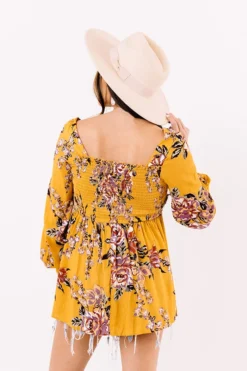 Romance On Repeat Floral Shift Top In Primrose Yellow -Jacket and Coats Shop 1911144436000 2021030812464200 a46b491cromance on repeat floral shift top in primrose yellow