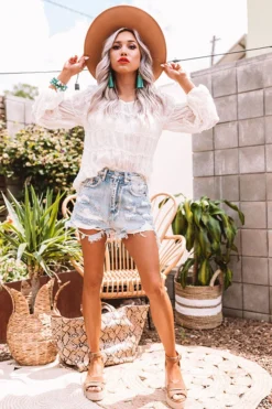 Set The Mood Top In Cream 10 Set The Mood Top In Cream -Jacket and Coats Shop 2006128685000 2020071711431400 af7f9d2bset the mood top