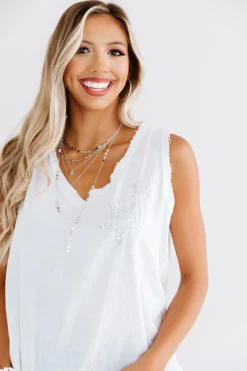 North Star Shift Top In White -Jacket and Coats Shop 2006307992000 2020082014014500 4b1634fcnorth star shift top in white