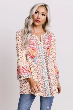 Flaunt It Embroidered Shift Top In Ivory 15 Flaunt It Embroidered Shift Top In Ivory -Jacket and Coats Shop 2009097761000 2020100610310100 3adc4c85flaunt it embroidered shift top in ivory