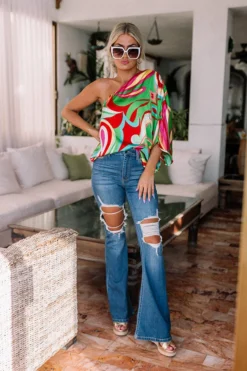 The Claire High Waist Distressed Flares 13 The Claire High Waist Distressed Flares -Jacket and Coats Shop 2009111733000 2023021612071500 1e489e70the claire high waist distressed flares