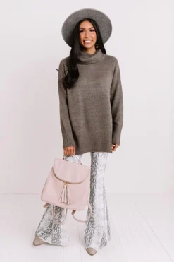 Aspen Road Trip Sweater In Charcoal -Jacket and Coats Shop 2010065262000 2020110213550900 c2ab7c92aspen road trip sweater in charcoal