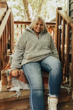 Fireside Crackle Sherpa Pullover In Olive Curves 7 Fireside Crackle Sherpa Pullover In Olive Curves -Jacket and Coats Shop 2107271468000 2021083115184500 1ba7db83fireside crackle sherpa pullover in olive curves