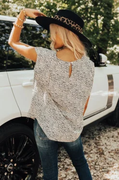 Prosecco Tasting Shift Top In Ivory -Jacket and Coats Shop 2108193365000 2021083112161700 bd7b3bc2prosecco tasting shift top in ivory