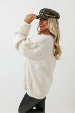 S'mores And Cozy Knit Sweater In Ivory -Jacket and Coats Shop 2109031406000 2022112310225100 a1432ac7smores and cozy knit sweater in ivory