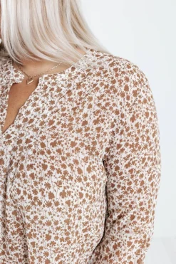 Greatness Calling Shift Top Curves -Jacket and Coats Shop 2109071413000 2021102813132900 6efae6c7greatness calling shift top curves