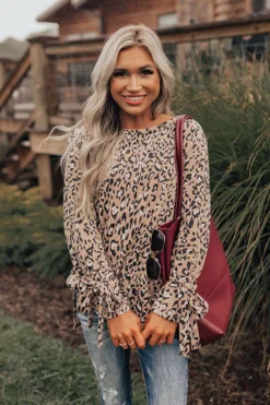 Expert Kindness Leopard Shift Top In Iced Latte 12 Expert Kindness Leopard Shift Top In Iced Latte -Jacket and Coats Shop 2110125018000 2022083012184100 c4cd1c05expert kindness leopard shift top in iced latte