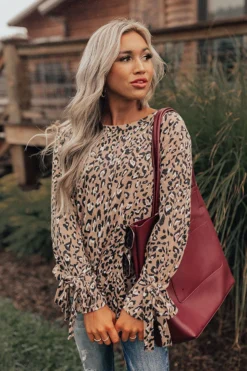 Expert Kindness Leopard Shift Top In Iced Latte