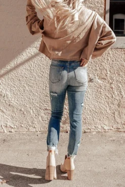 The Starling High Waist Distressed Skinny -Jacket and Coats Shop 2110182902000 2021120313052600 f387bd7bthe starling high waist distressed skinny
