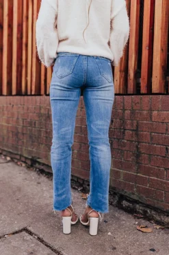 The Gaia High Waist Distressed Skinny 21 The Gaia High Waist Distressed Skinny -Jacket and Coats Shop 2111245358000 2021122807413400 016717c0the gaia high waist distressed skinny