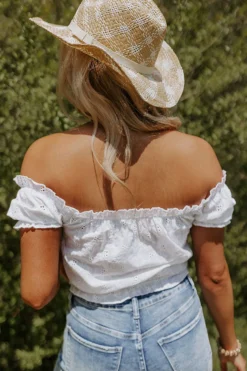 Falling Head Over Heels Eyelet Top -Jacket and Coats Shop 2204223638000 2022050311120200 bcefcf4cstyle melody express sample 8