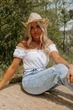 Falling Head Over Heels Eyelet Top -Jacket and Coats Shop 2204223638000 2022050311120300 18d319a0style melody express sample 8