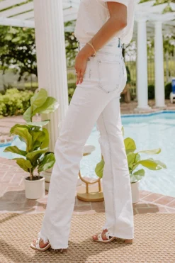 The Esperanza High Waist Distressed Jean -Jacket and Coats Shop 2205093523000 2022051611044900 b78d139bthe esperanza high waist distressed jean