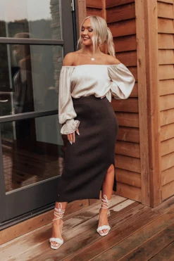 Coffee And Smiles Ribbed Skirt In Espresso -Jacket and Coats Shop 2208023601000 2022082312164400 2f897662coffee and smiles ribbed skirt in espresso