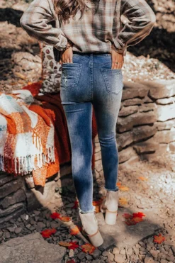 The Salvador High Waist Ankle Skinny -Jacket and Coats Shop 2208236561000 2022090809151100 8f340b6fthe salvador high waist ankle skinny