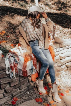 The Salvador High Waist Ankle Skinny -Jacket and Coats Shop 2208236561000 2022090809151100 e767ac68the salvador high waist ankle skinny