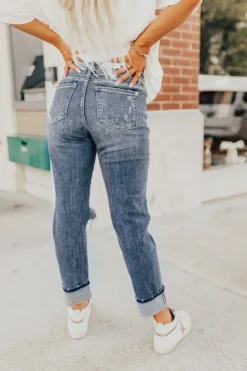 The Perez Midrise Distressed Jean -Jacket and Coats Shop 2208239435000 2022082909402200 5c6b6117the perez midrise distressed jean