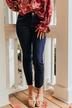 The Gallop Midrise Relaxed Jean 9 The Gallop Midrise Relaxed Jean -Jacket and Coats Shop 2208316505000 2022091610322300 308f06cfthe gallop midrise relaxed jean