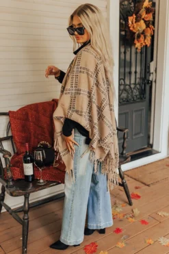 Cozy In Montauk Plaid Poncho -Jacket and Coats Shop 2209089829000 2022092109153400 3f7f3350cozy in montauk plaid poncho