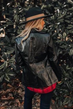 Editor's Choice Faux Leather Blazer 8 Editor's Choice Faux Leather Blazer -Jacket and Coats Shop 2210124463000 2022110208470700 40cdf49aeditors choice faux leather blazer