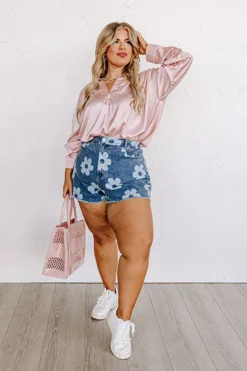 Reaching Out To You Shift Top In Pink Curves -Jacket and Coats Shop 2212294683000 2023051210133900 66b34432reaching out to you shift top in pink curves