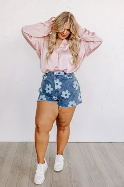 Reaching Out To You Shift Top In Pink Curves