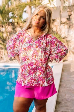 Malibu Pier Floral Shift Top In Pink Curves
