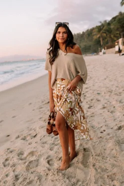 Vacation Vision Floral Skirt -Jacket and Coats Shop 2301106096000 2023021301121700 8d56e8ebpromesa express sample 26