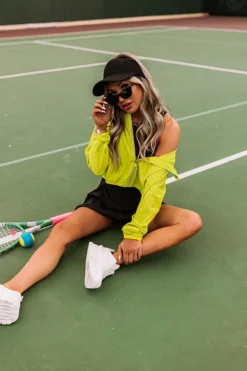 Best Shot Packable Windbreaker -Jacket and Coats Shop 2303137086000 2023032710420700 66033b9cbest shot packable windbreaker