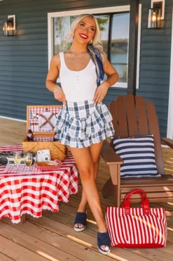 A-Lister Status Skort -Jacket and Coats Shop 2304111118000 2023042508214200 6ad1e7b0a lister status skort