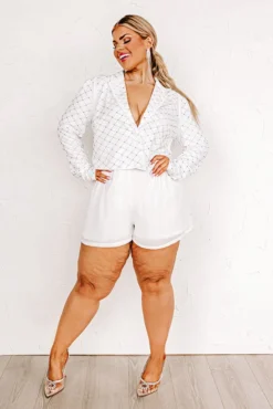 The Terrence Blazer In White Curves 9 The Terrence Blazer In White Curves -Jacket and Coats Shop 2304211256000 2023050410254300 f687d7dfthe terrence blazer in white curves