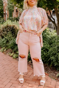 The Averie High Waist Distressed Straight Leg Jean In Latte Curves